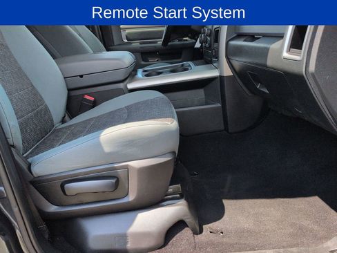 Used 2018 RAM 1500 Big Horn AWD/4WD image 22