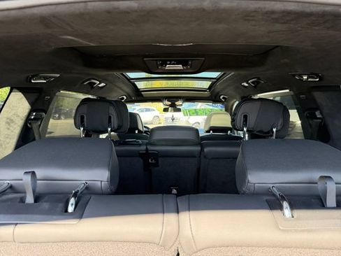 Used 2024 BMW X7 M60i w/ Executive Package AWD/4WD image 9