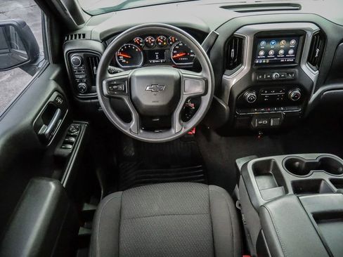 Used 2022 Chevrolet Silverado 1500 Custom Trail Boss AWD/4WD image 23