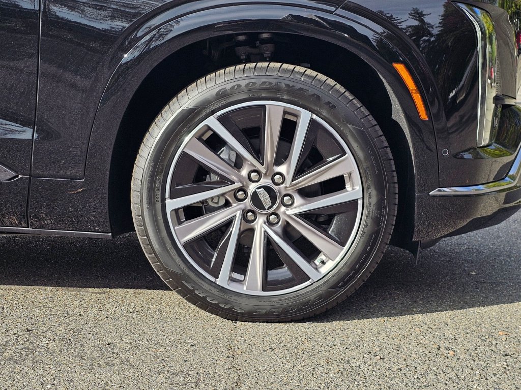New 2027 Cadillac Vistiq Sport AWD/4WD image 9