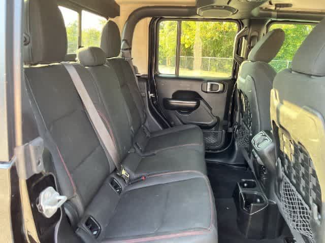 Used 2020 Jeep Gladiator Rubicon AWD/4WD image 17