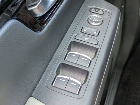 Used 2024 Honda CR-V EX-L image 27