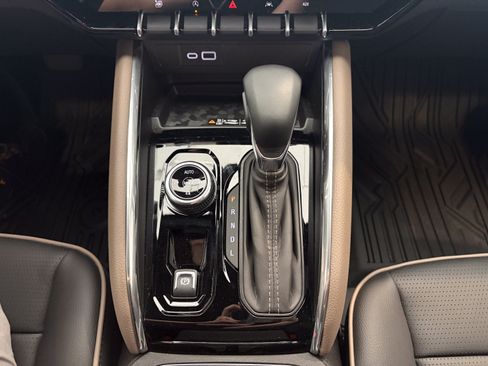 Used 2026 GMC Canyon Denali AWD/4WD image 20