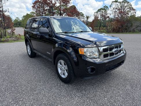 Used 2008 Ford Escape XLS FWD image 7