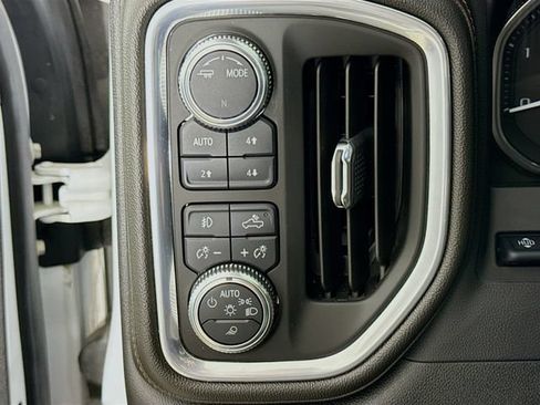 Used 2020 GMC Sierra 2500 AT4 w/ AT4 Premium Package AWD/4WD image 11