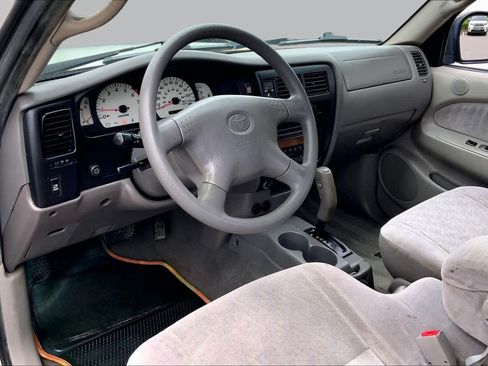 Used 2003 Toyota Tacoma PreRunner RWD image 14