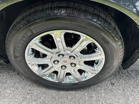 Used 2008 Cadillac DTS FWD image 6