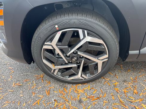 New 2026 Hyundai Kona SEL Premium image 11