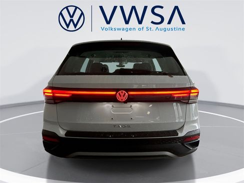 New 2026 Volkswagen Taos S image 6