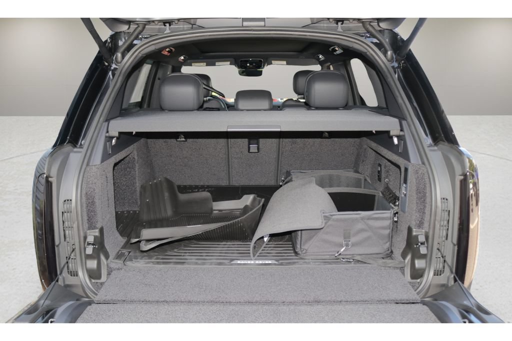New 2026 Land Rover Range Rover SE AWD/4WD image 15