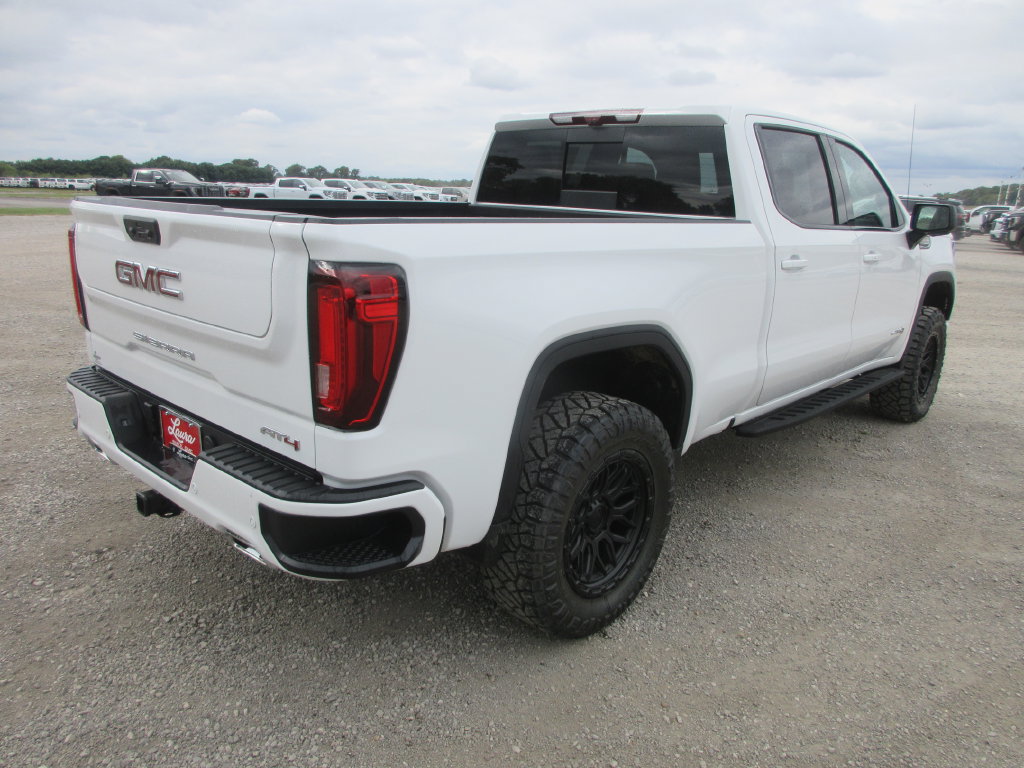 New 2026 GMC Sierra 1500 AT4 w/ AT4 Premium Package AWD/4WD image 4