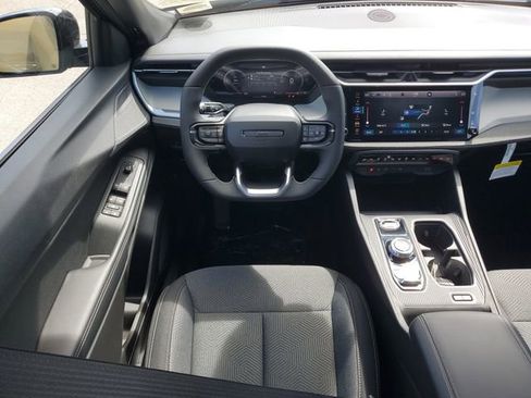 New 2026 Jeep Cherokee Laredo image 19