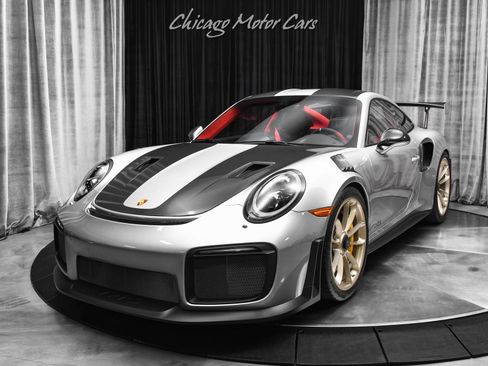 Used 2019 Porsche 911 GT2 RS image 2