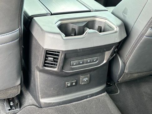 Used 2026 Toyota Tundra Platinum w/ TRD Off-Road Package AWD/4WD image 16