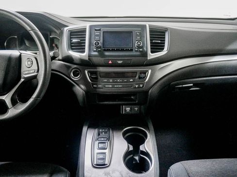 Used 2019 Honda Passport Sport image 22