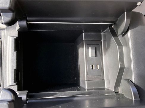 Used 2023 MAZDA CX-9 Signature image 31