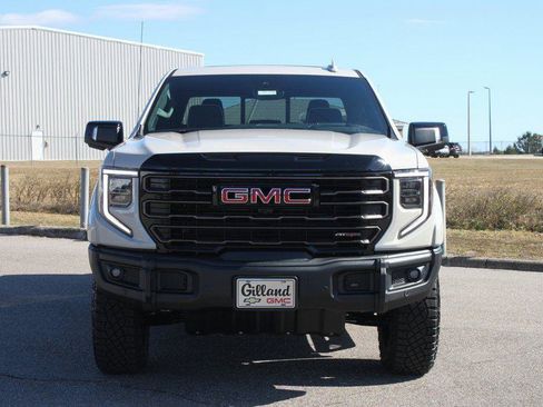 New 2026 GMC Sierra 1500 AT4X image 3