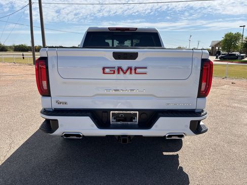 New 2026 GMC Sierra 1500 Denali w/ Denali Reserve Package image 5