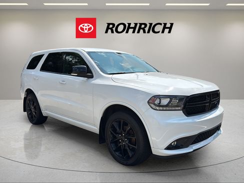 Used 2018 Dodge Durango GT w/ Blacktop Package AWD/4WD image 4
