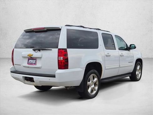 Used 2014 Chevrolet Suburban LT AWD/4WD image 5