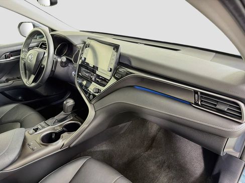 Used 2024 Toyota Camry XSE FWD image 30