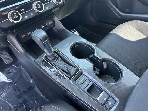 Used 2025 Honda Civic LX image 25