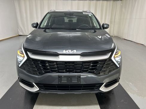 Certified 2025 Kia Sportage EX image 3