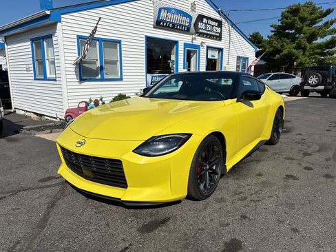 Used 2024 Nissan Z Performance w/ Floor Mat Package image 13