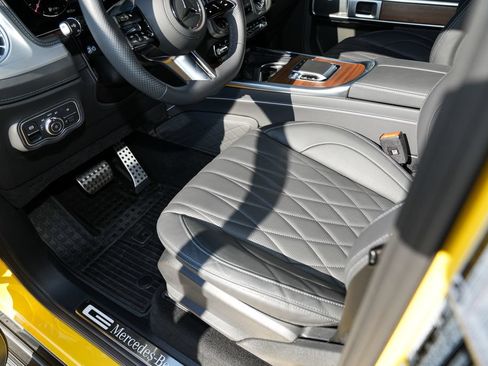 Used 2026 Mercedes-Benz G 550 image 15
