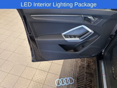Used 2025 Audi Q3 2.0T Premium w/ Convenience Package image 19