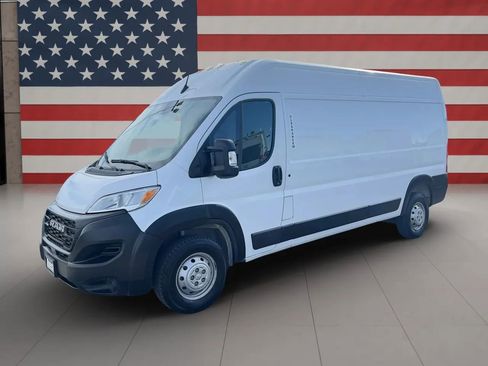 Used 2023 RAM ProMaster 2500 image 7