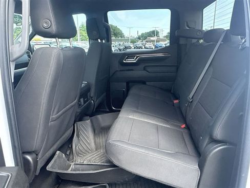 Used 2023 Chevrolet Silverado 1500 LT Trail Boss w/ LPO, Dark Essentials Package AWD/4WD image 24