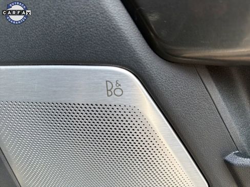 Used 2021 Ford F150 Lariat w/ Equipment Group 502A High image 16