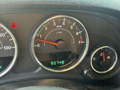 Used 2013 Jeep Wrangler Unlimited Sport AWD/4WD image 21