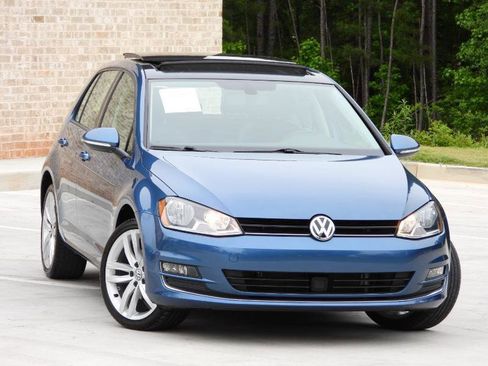 Used 2017 Volkswagen Golf SEL FWD image 13