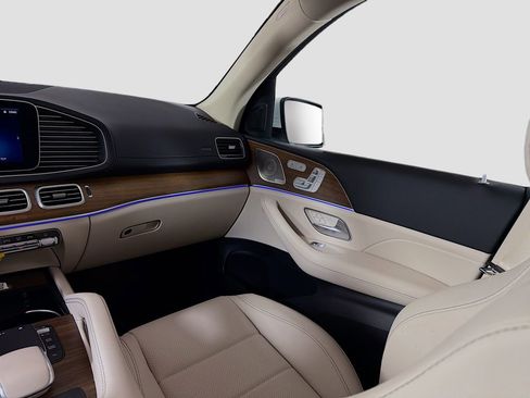 New 2026 Mercedes-Benz GLS 450 4MATIC image 27