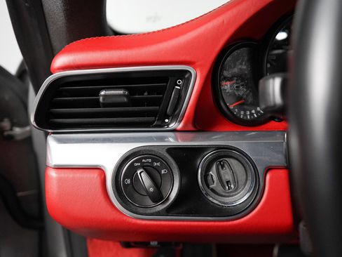 Used 2013 Porsche 911 Carrera S RWD image 51