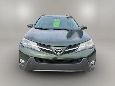 Used 2013 Toyota RAV4 XLE FWD image 2