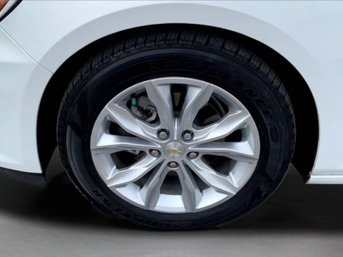 Used 2022 Chevrolet Malibu LT FWD image 12