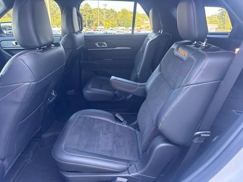 Used 2026 Ford Explorer Tremor w/ Tremor Convenience Package AWD/4WD image 11
