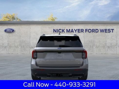 New 2026 Ford Explorer ST-Line w/ ST-Line Street Pack AWD/4WD image 6