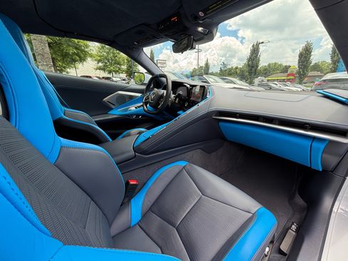 Used 2022 Chevrolet Corvette Stingray Premium Conv w/ 3LT RWD image 41