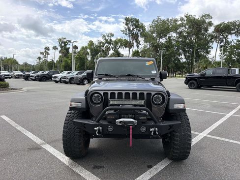 Used 2018 Jeep Wrangler Unlimited Sport S AWD/4WD image 8