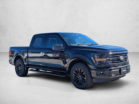 New 2026 Ford F150 XLT w/ Equipment Group 302A MID image 7