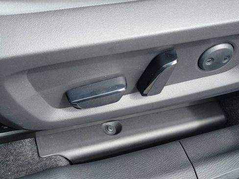 New 2026 Mitsubishi Outlander SE FWD image 21