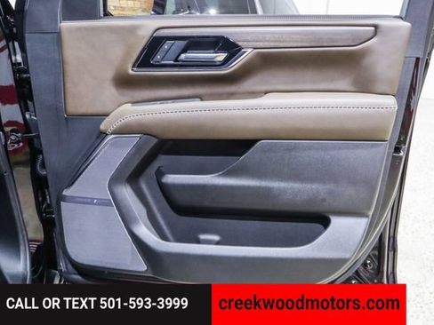 Used 2025 GMC Yukon Denali Ultimate AWD/4WD image 43