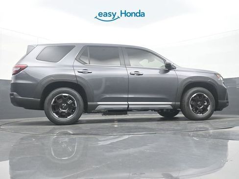 Used 2025 Honda Pilot EX-L image 34