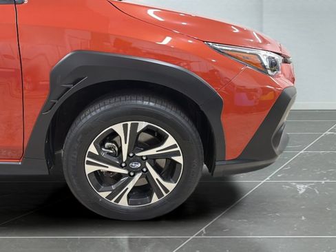 Used 2025 Subaru Crosstrek 2.5i Premium AWD/4WD image 22