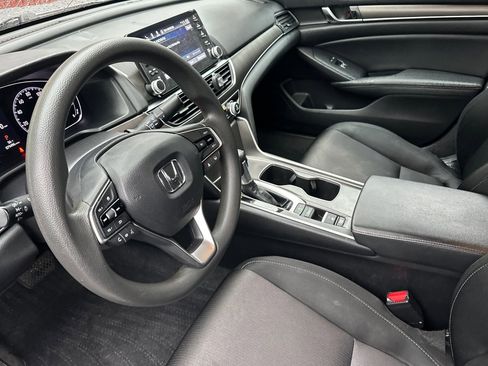 Used 2022 Honda Accord LX image 10