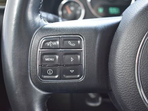 Used 2015 Jeep Wrangler Unlimited Sport image 17